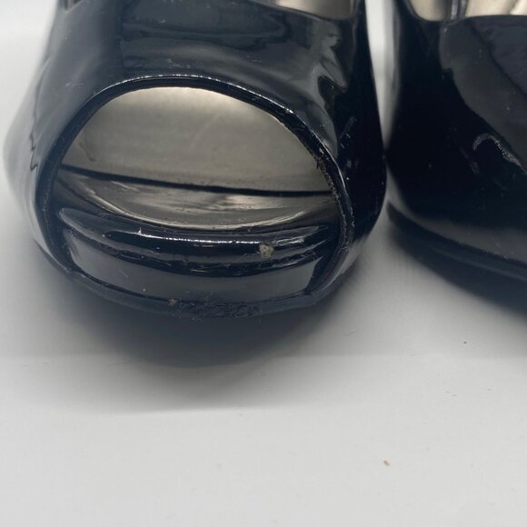 Bandolino Women’s Peep Toe Heels Pumps Patent Leather Black Size 8.5 M - Picture 10 of 15
